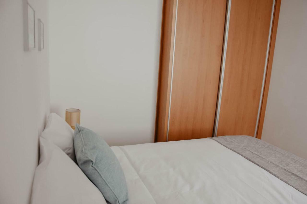 Apartamento Central, Moderno E Luminoso - Self Check In Коимбра Экстерьер фото